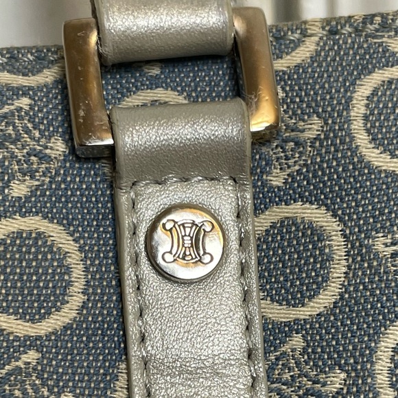 Celine C Triomphe Mini Tote - Picture 4 of 17